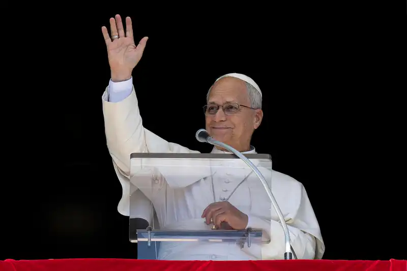 Papa Leone XIV annuncia operazione al polmone e attacco Houthi a Riad: 12 morti